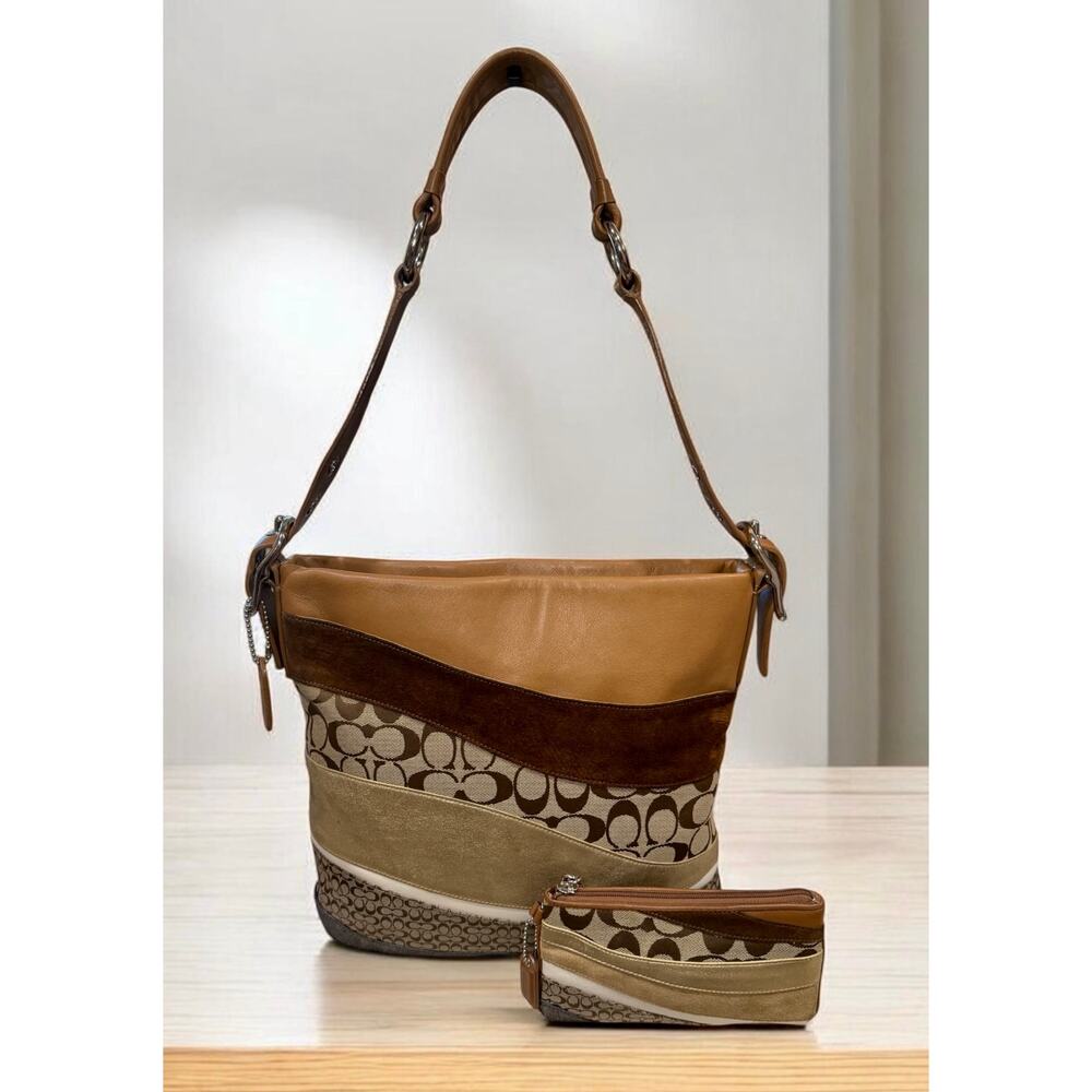 Vintage Coach F10653 Signature Wave Patchwork Duffle & Wristlet